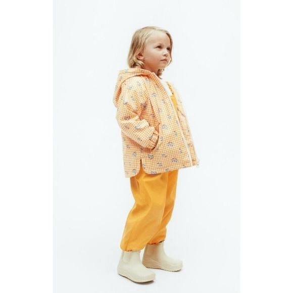 Zara Girls Lined Floral Raincoat Size 4-5 Years Yellow - Picture 2 of 6